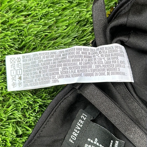 Forever 21 Black Sequin Romper Size S - Picture 11 of 11